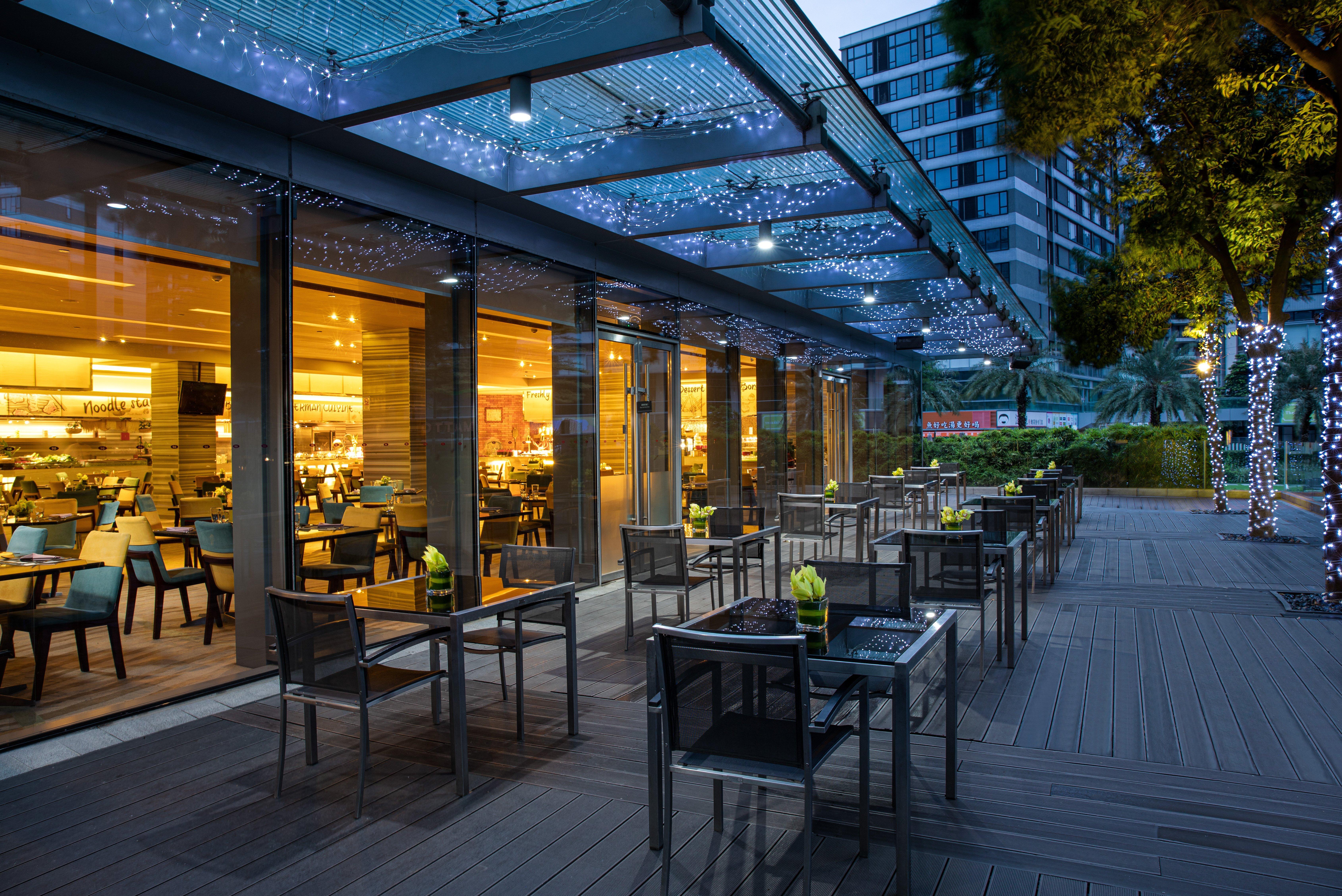 Crowne Plaza Guangzhou Huadu By Ihg - Free Shuttle Bus Between Hotel To Exhibition Center During Canton Fair Exterior photo