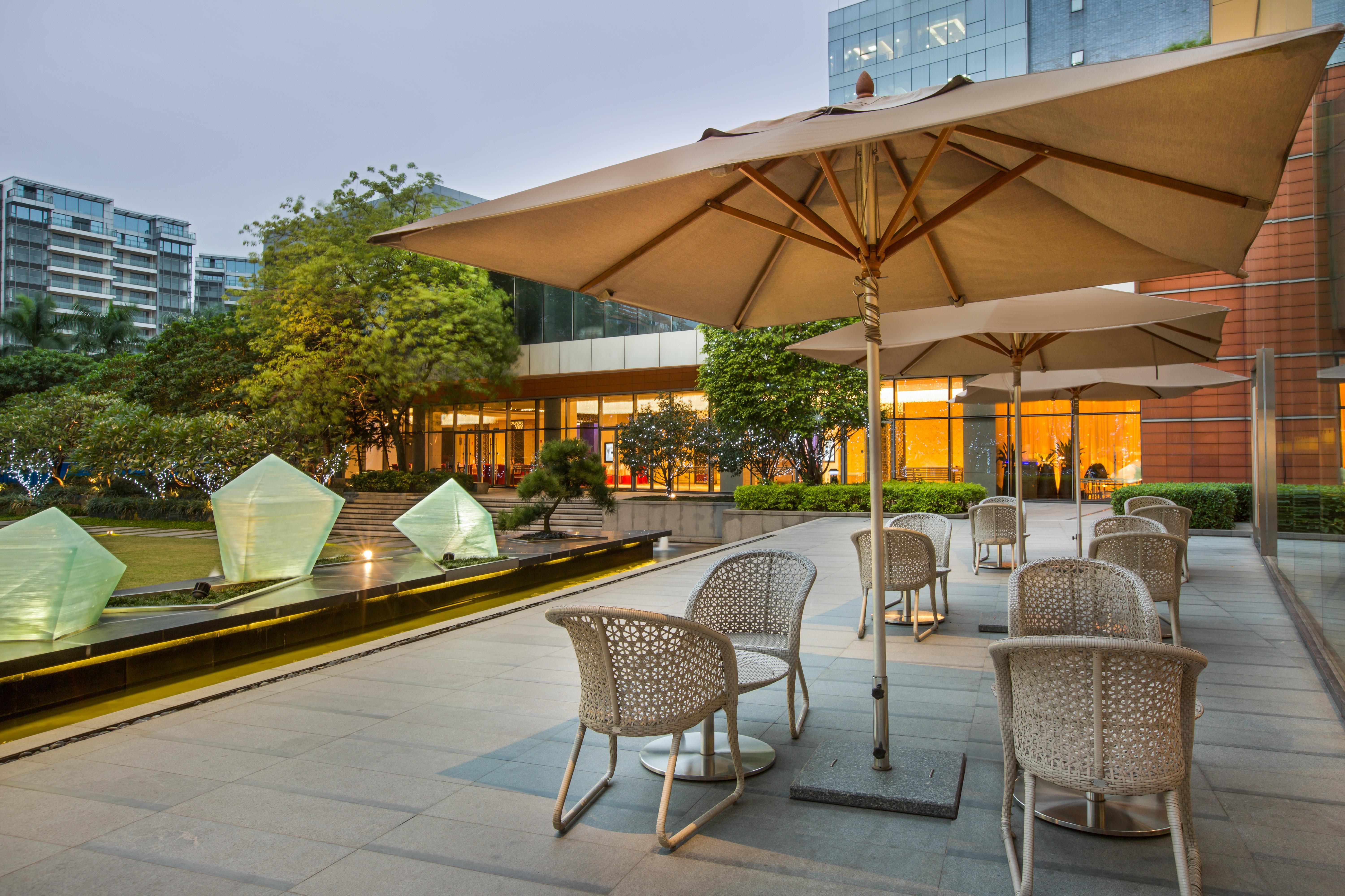 Crowne Plaza Guangzhou Huadu By Ihg - Free Shuttle Bus Between Hotel To Exhibition Center During Canton Fair Exterior photo